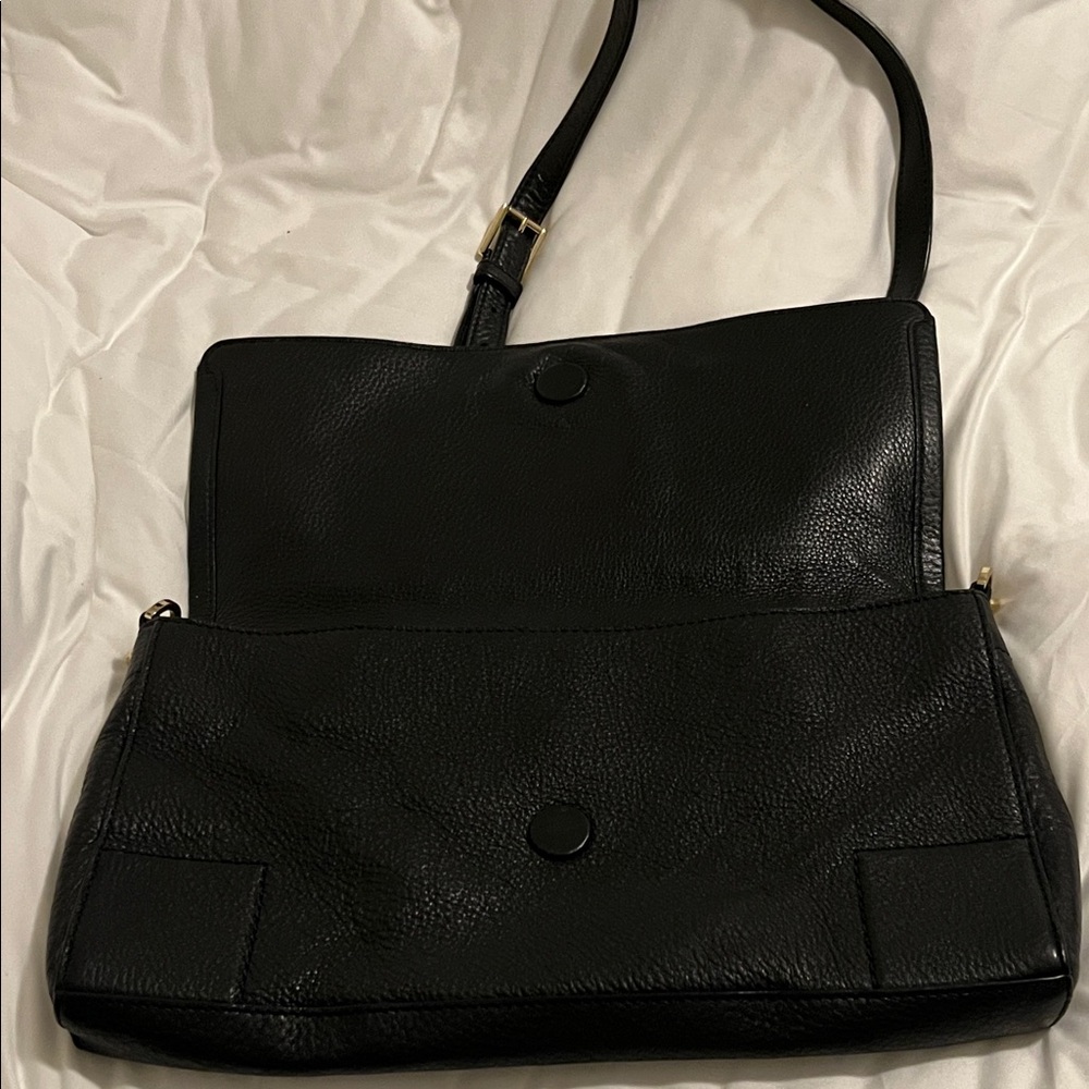 Tory Burch Britten Black Pebbled Leather Shoulder Bag with Gold Logo and Chain - Picture 8 of 16